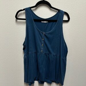 Excellent condition Sonoma top - size XL